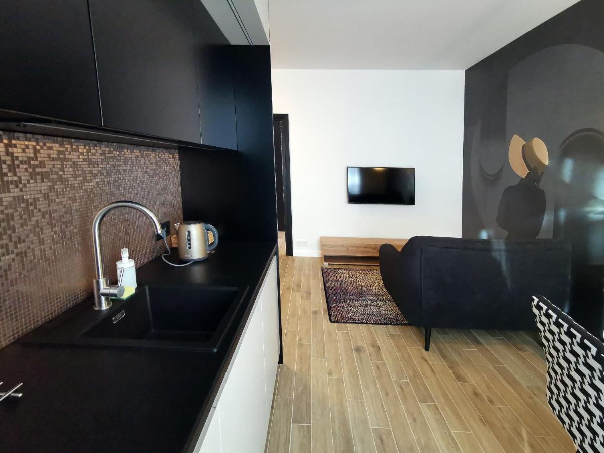 Come&Stay Apartments Wola Warsaw Exterior photo